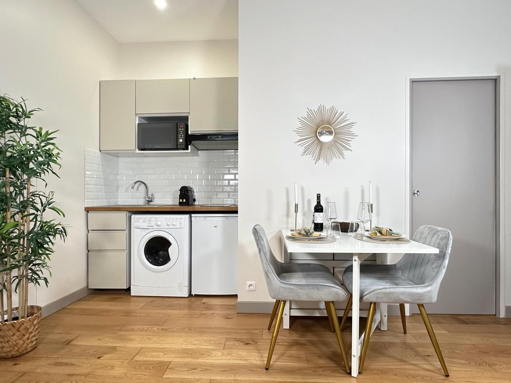 Apartamento Spacious Studio In Saint-Germain-Des-Pres París Exterior foto